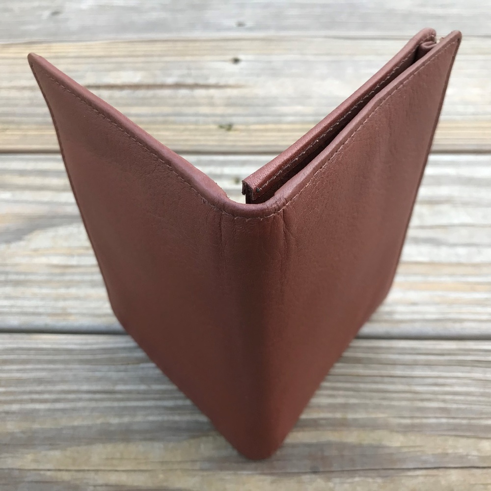 Supreme Leather Passport Cover Brown Handmade - Picture 8 of 8